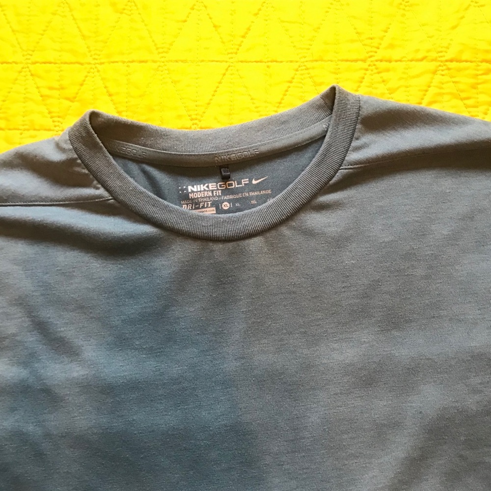 Nike Golf Dri-Fit Tee - Picture 4 of 5
